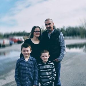 Meet your Posher, Wesley